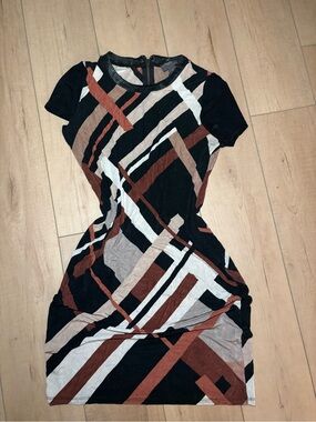 Chico's Black Geometric Short Sleeve Mini Dress with Rust and Cream Stripes